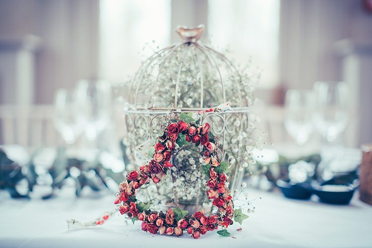 Fun Stylish City Hall Wedding http://www.terryliphotography.co.uk/