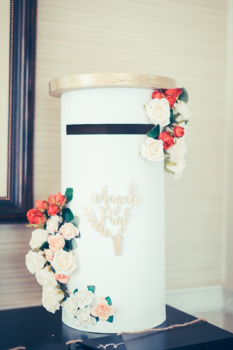 Post Box Cards Flowers Fun Stylish City Hall Wedding http://www.terryliphotography.co.uk/