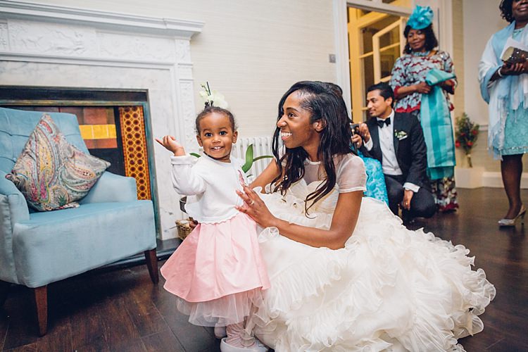 Fun Stylish City Hall Wedding http://www.terryliphotography.co.uk/
