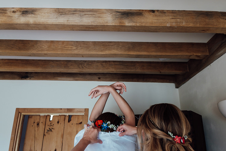 Fun DIY Barn Farm Summer Wedding http://www.annapumerphotography.com/