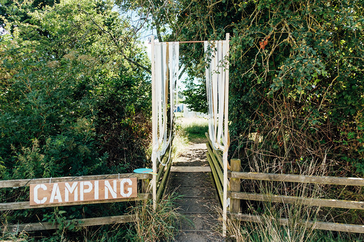 Fun DIY Barn Farm Summer Wedding http://www.annapumerphotography.com/
