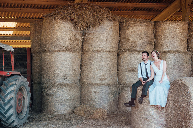 Fun DIY Barn Farm Summer Wedding http://www.annapumerphotography.com/