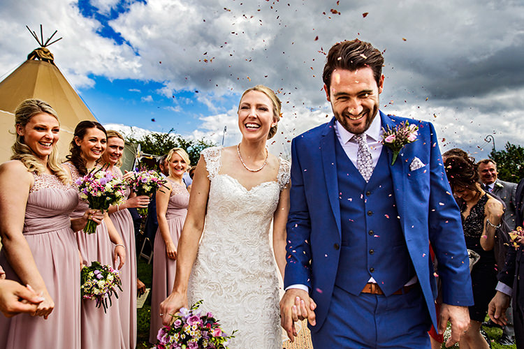 Outdoorsy Garden Rustic Tipi Wedding http://alexabbottphotography.co.uk/
