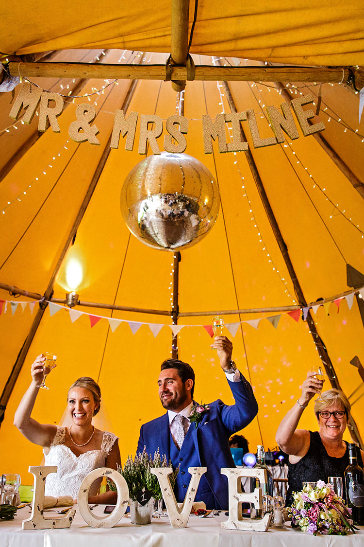 Outdoorsy Garden Rustic Tipi Wedding http://alexabbottphotography.co.uk/