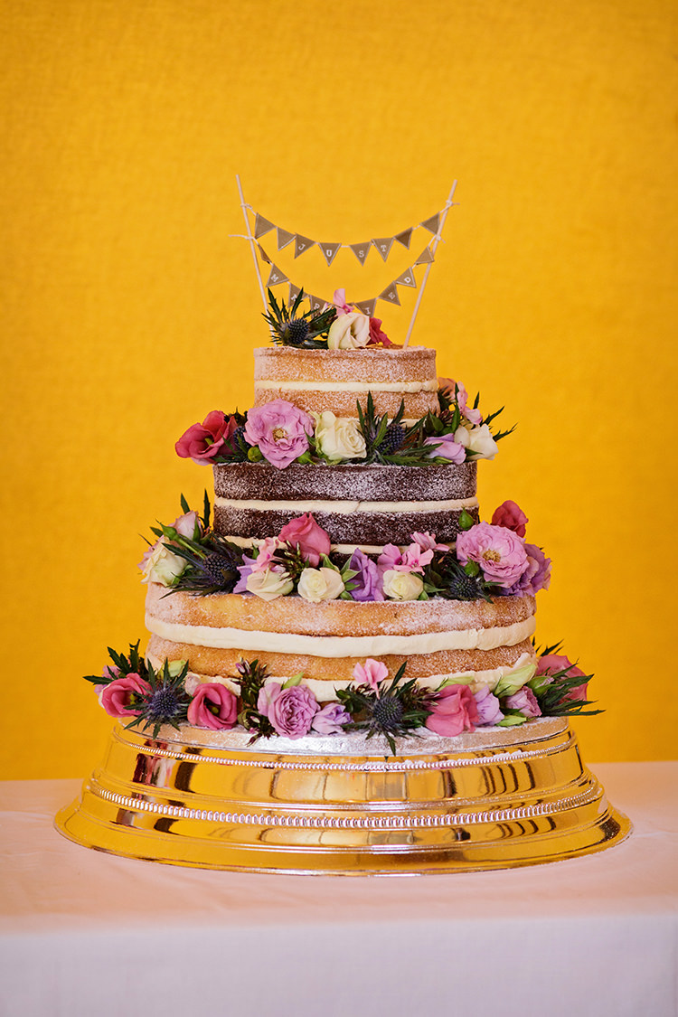 Naked Cake Sponge Layer Outdoorsy Garden Rustic Tipi Wedding http://alexabbottphotography.co.uk/