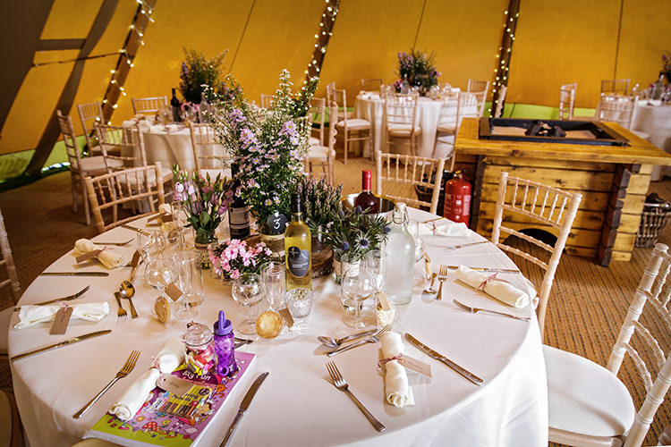 Outdoorsy Garden Rustic Tipi Wedding http://alexabbottphotography.co.uk/