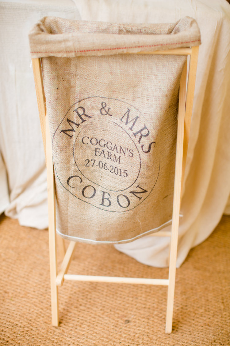 Hessian Burlap Card Bag Sack Colourful Pastel Home Made Farm Wedding http://helencawtephotography.com/