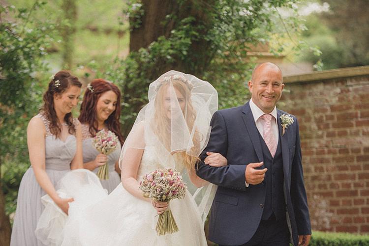 Rustic Quirky Woodland Wedding http://www.rebeccadouglas.co.uk/