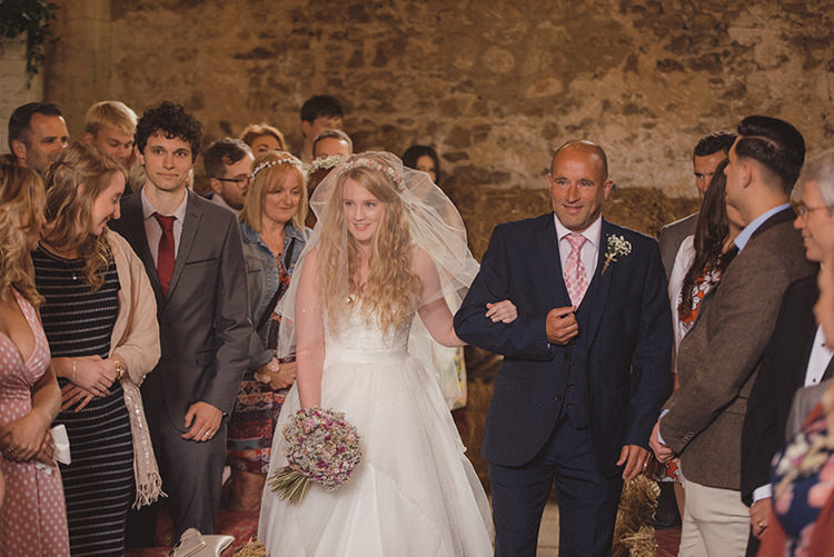 Rustic Quirky Woodland Wedding http://www.rebeccadouglas.co.uk/