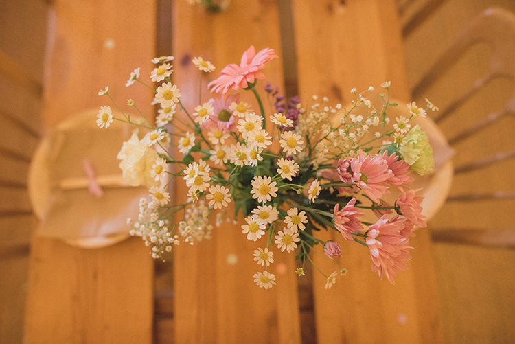 Rustic Quirky Woodland Wedding http://www.rebeccadouglas.co.uk/