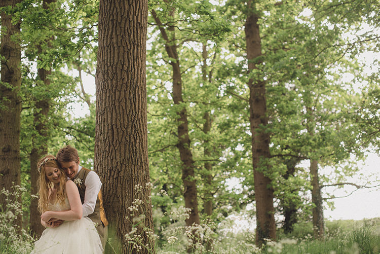 Rustic Quirky Woodland Wedding http://www.rebeccadouglas.co.uk/