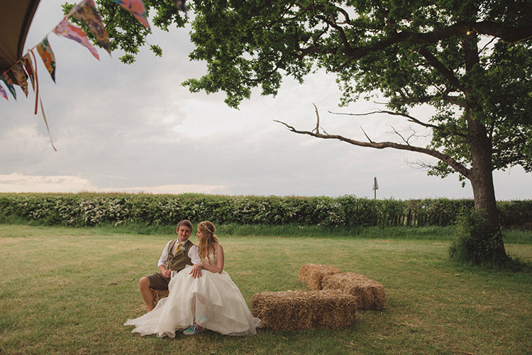 Rustic Quirky Woodland Wedding http://www.rebeccadouglas.co.uk/