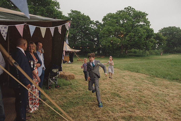 Rustic Quirky Woodland Wedding http://www.rebeccadouglas.co.uk/