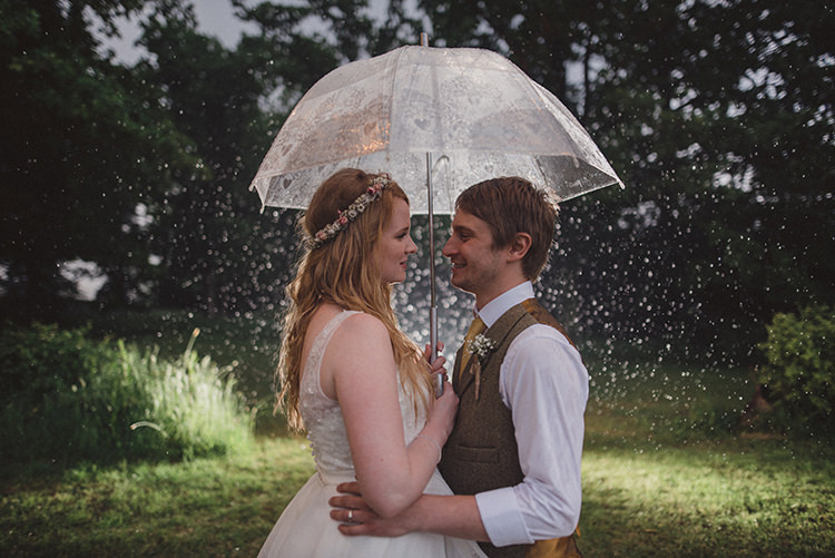 Rustic Quirky Woodland Wedding http://www.rebeccadouglas.co.uk/