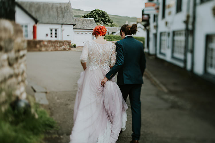 Colourful Crafty Relaxed Watercolour Wedding https://suesliquephotography.com/