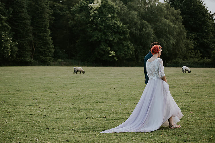 Colourful Crafty Relaxed Watercolour Wedding https://suesliquephotography.com/