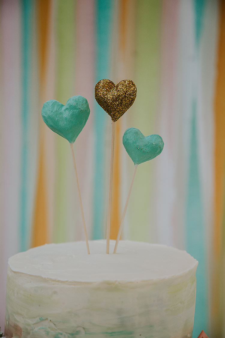 Heart Cake Topper Ribbon Backdrop Colourful Crafty Relaxed Watercolour Wedding https://suesliquephotography.com/