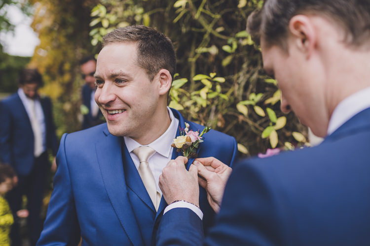 Ethereal Romantic Autumn Barn Wedding http://www.oacphotography.com/