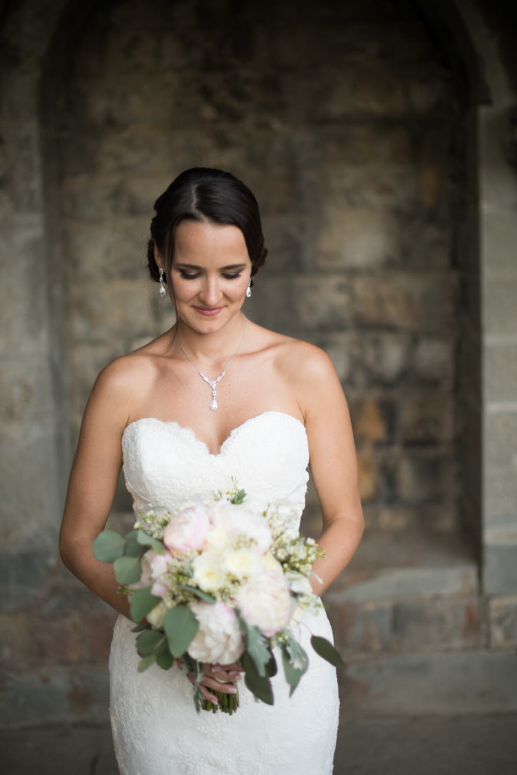 Bride Fitted Lace Mermaid Bridal Gown Crystal Earrings Necklace Bouquet White Pink Rose Peony Florals Romantic Outdoor Castle Tuscany Wedding http://www.natalymontanari.com/