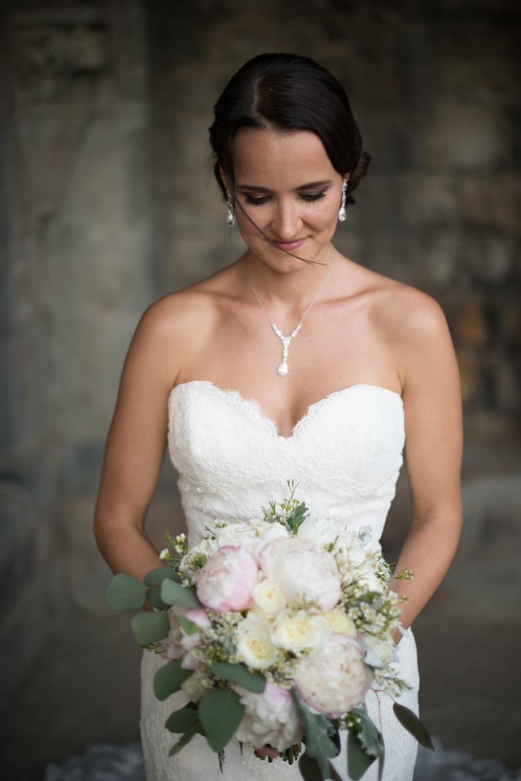 Bride Fitted Lace Mermaid Bridal Gown Crystal Earrings Necklace Bouquet White Pink Rose Peony Florals Romantic Outdoor Castle Tuscany Wedding http://www.natalymontanari.com/