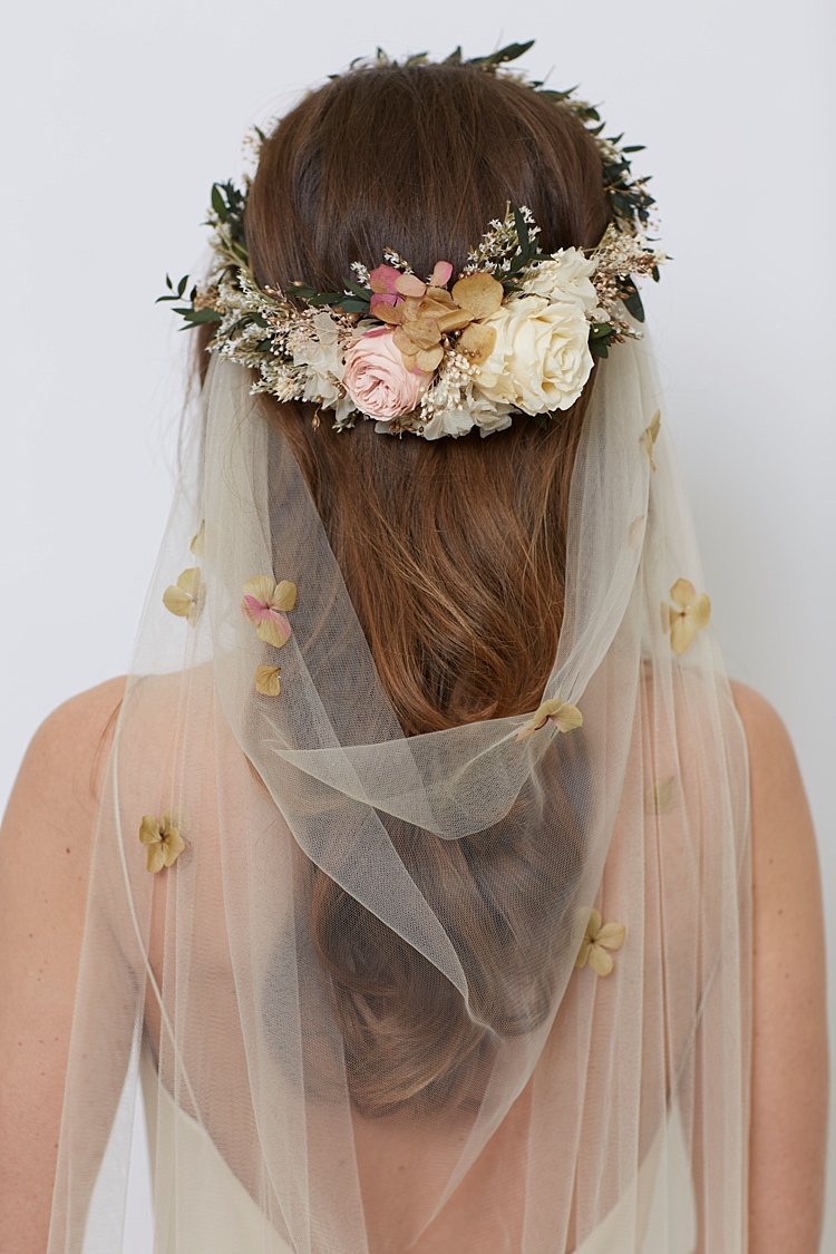 Sash & Luna Veil Bridal Accessories Flowers