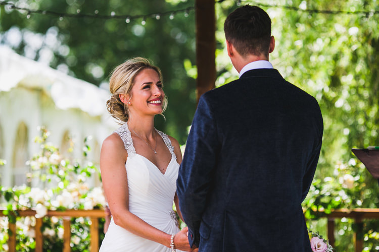 Fun Festival Glamping Wedding https://storry.co.uk/