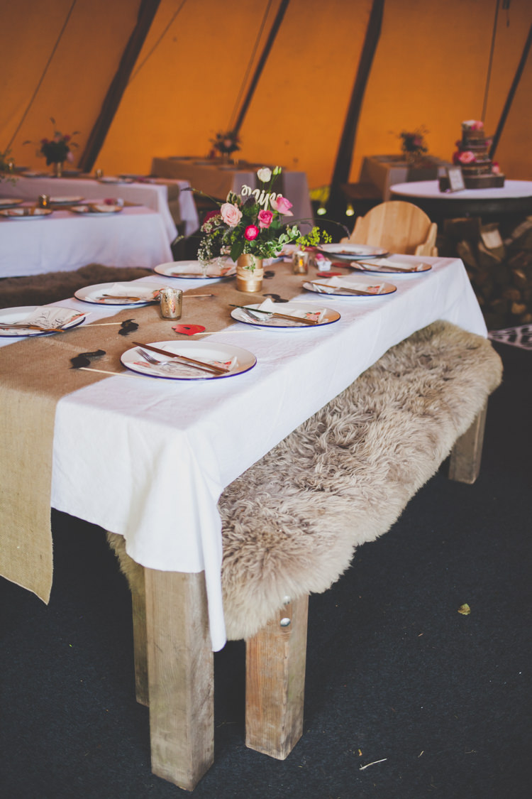 Decor Tables Hessian Flowers Rustic DIY Summer Tipi Wedding http://www.eva-photography.com/