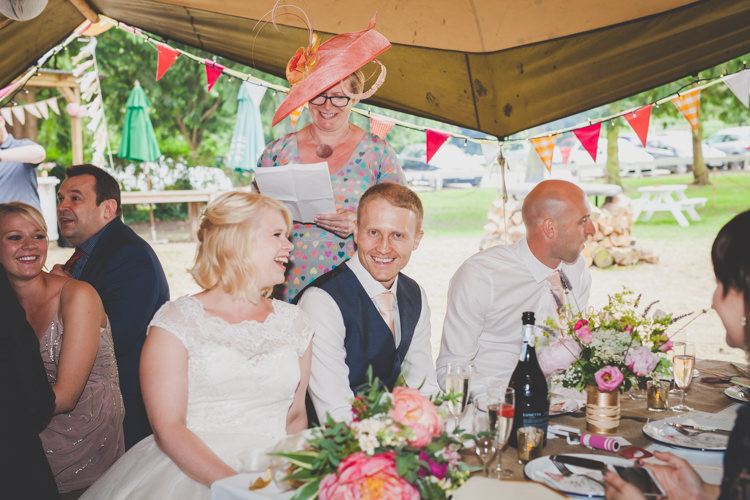 DIY Summer Tipi Wedding http://www.eva-photography.com/