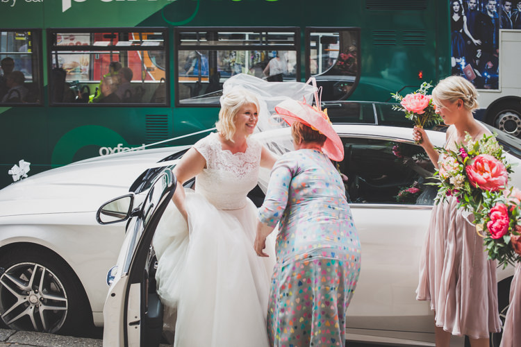 DIY Summer Tipi Wedding http://www.eva-photography.com/