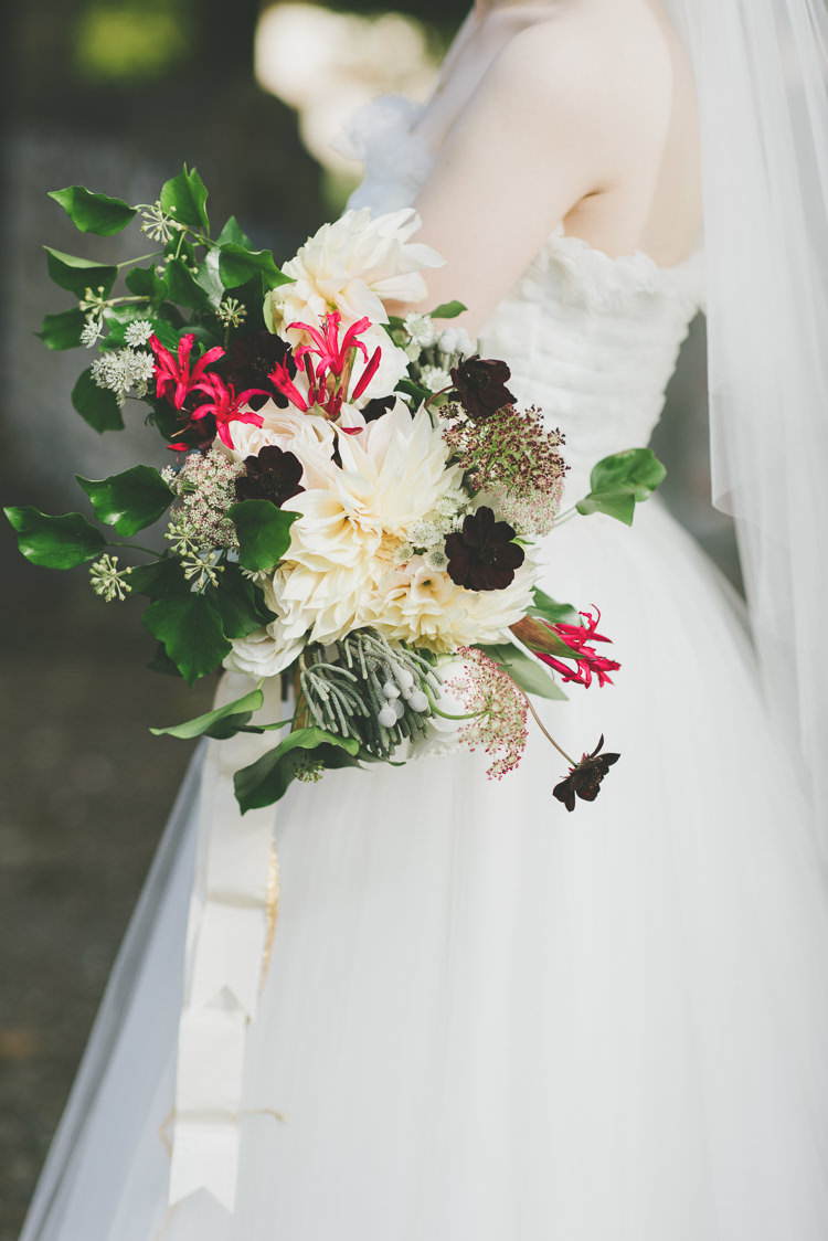 Flowers Bouquet Bride Bridal Ribbon Dahlia Autumn Eclectic Quirky DIY Vintage Wedding https://www.georgimabee.com/