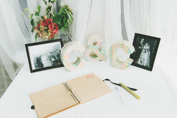 Guest Book Eclectic Quirky DIY Vintage Wedding https://www.georgimabee.com/