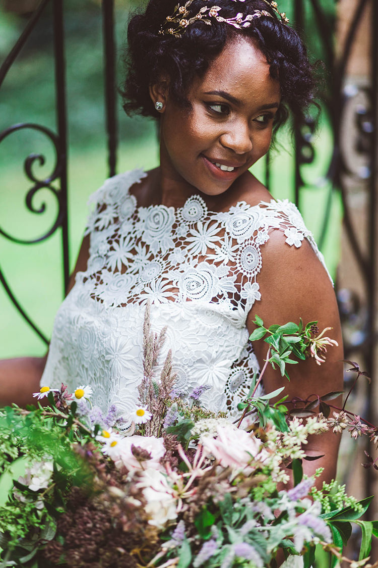 Bride Bridal Make Up Beauty Pretty Beautiful Walled Garden Wedding Ideas http://www.brittamarie-photography.com/