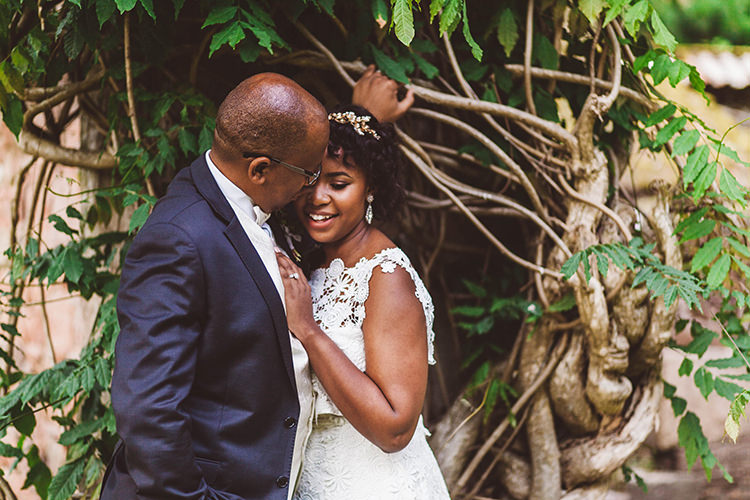 Beautiful Walled Garden Wedding Ideas http://www.brittamarie-photography.com/