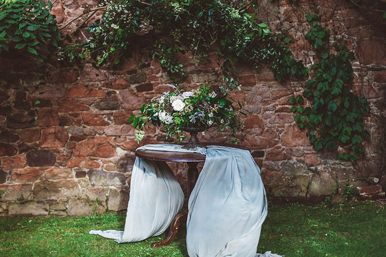Beautiful Walled Garden Wedding Ideas http://www.brittamarie-photography.com/