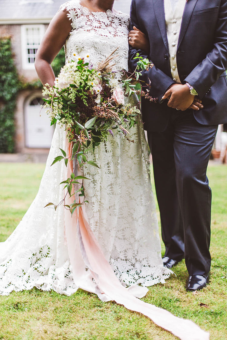 Slik Ribbon Bouquet Bride Bridal Flowers Beautiful Walled Garden Wedding Ideas http://www.brittamarie-photography.com/
