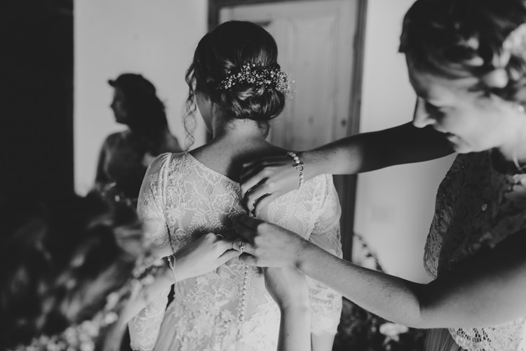 Rustic Hand Crafted Relaxed Wedding http://www.andydavison.com/