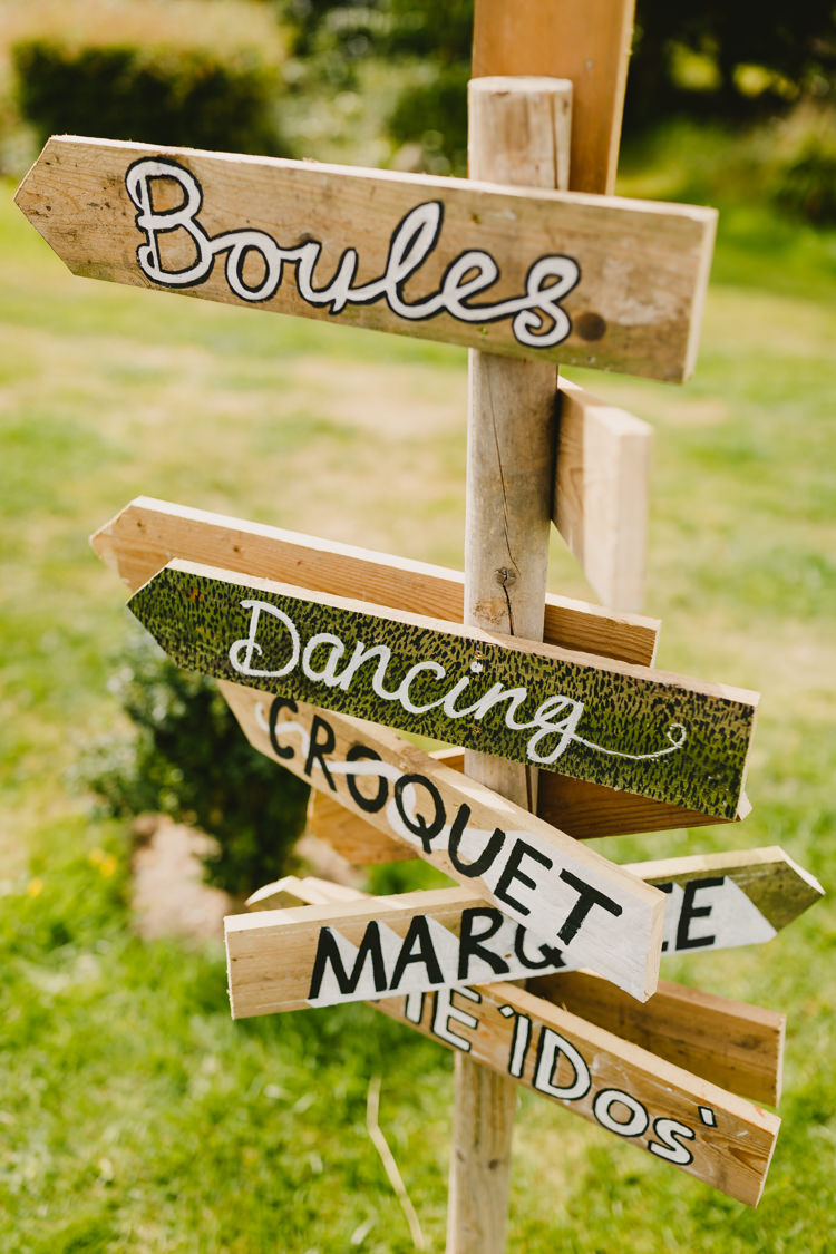 Wooden Painted Sign Post Rustic Hand Crafted Relaxed Wedding http://www.andydavison.com/