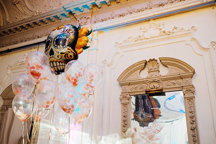 Bubblegum Balloons Quirky Cool City Party Wedding http://www.mariannechua.com/