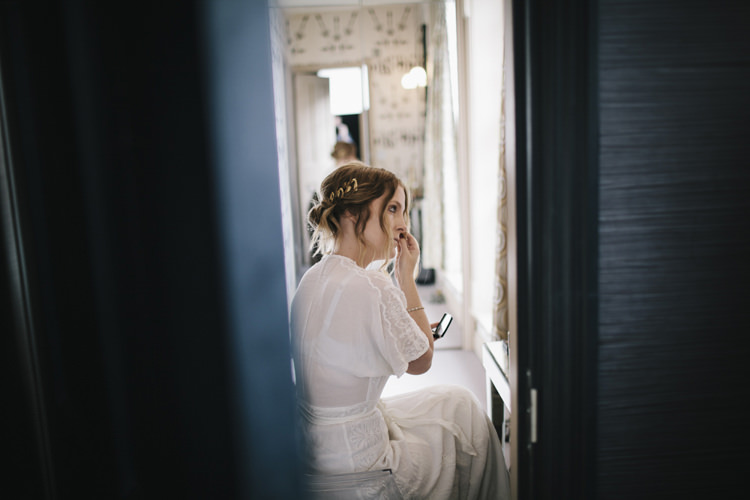 Stylish Clean Modern City Wedding https://mybeautifulbride.co.uk/