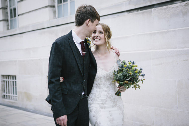 Stylish Clean Modern City Wedding https://mybeautifulbride.co.uk/
