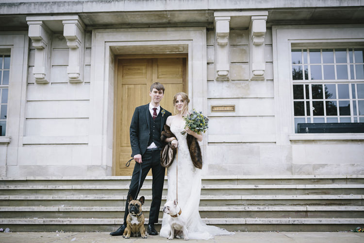 Stylish Clean Modern City Wedding https://mybeautifulbride.co.uk/