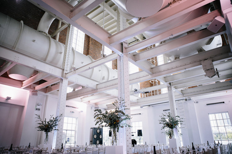 West Reservoir Centre Stylish Clean Modern City Wedding https://mybeautifulbride.co.uk/