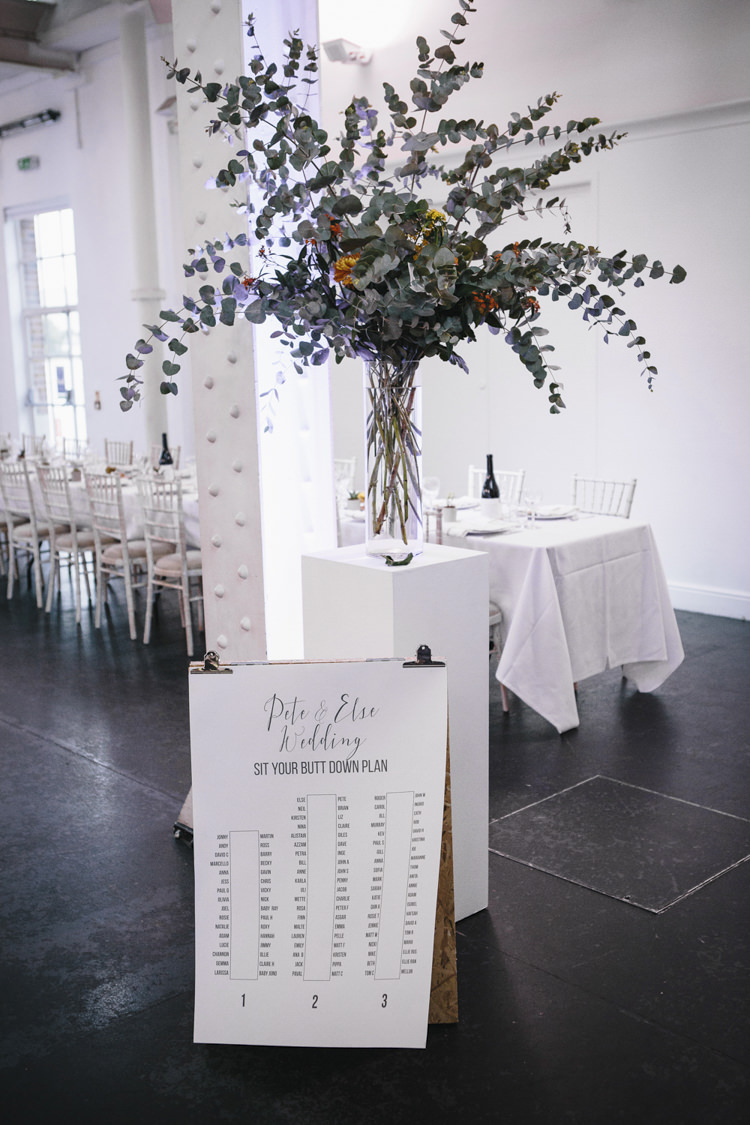 Seating Plan Table Chart Graphic Stylish Clean Modern City Wedding https://mybeautifulbride.co.uk/