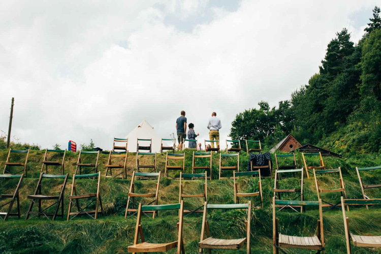 Indie Outdoorsy Camp Wedding http://emilytylerphotography.com/