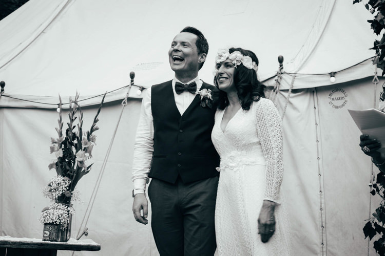 Indie Outdoorsy Camp Wedding http://emilytylerphotography.com/