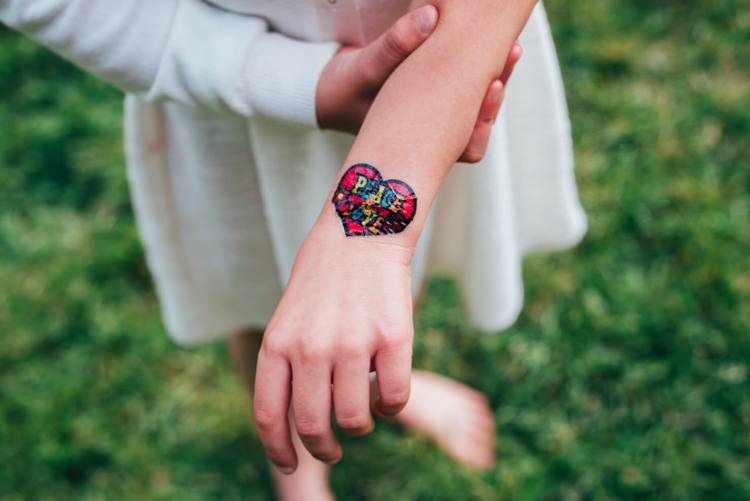 Indie Outdoorsy Camp Wedding http://emilytylerphotography.com/