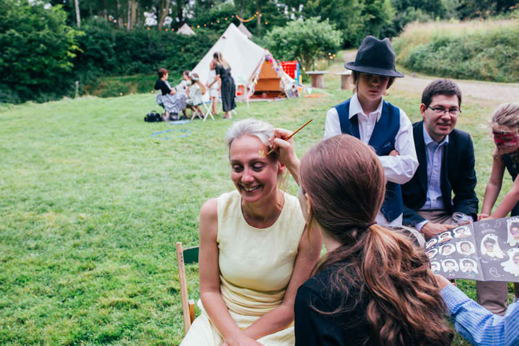 Indie Outdoorsy Camp Wedding http://emilytylerphotography.com/