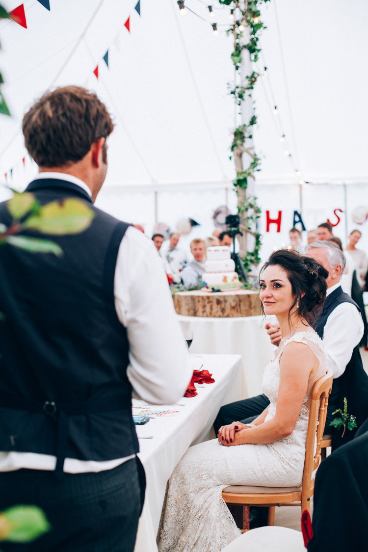 Hand Made Red White Blue Farm Wedding http://www.caseyavenue.co.uk/