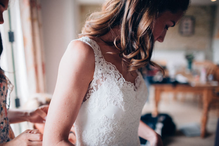 Rustic Home Made Farm Wedding http://blondiephotography.co.uk/