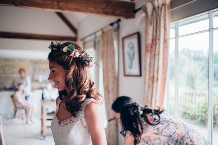 Rustic Home Made Farm Wedding http://blondiephotography.co.uk/